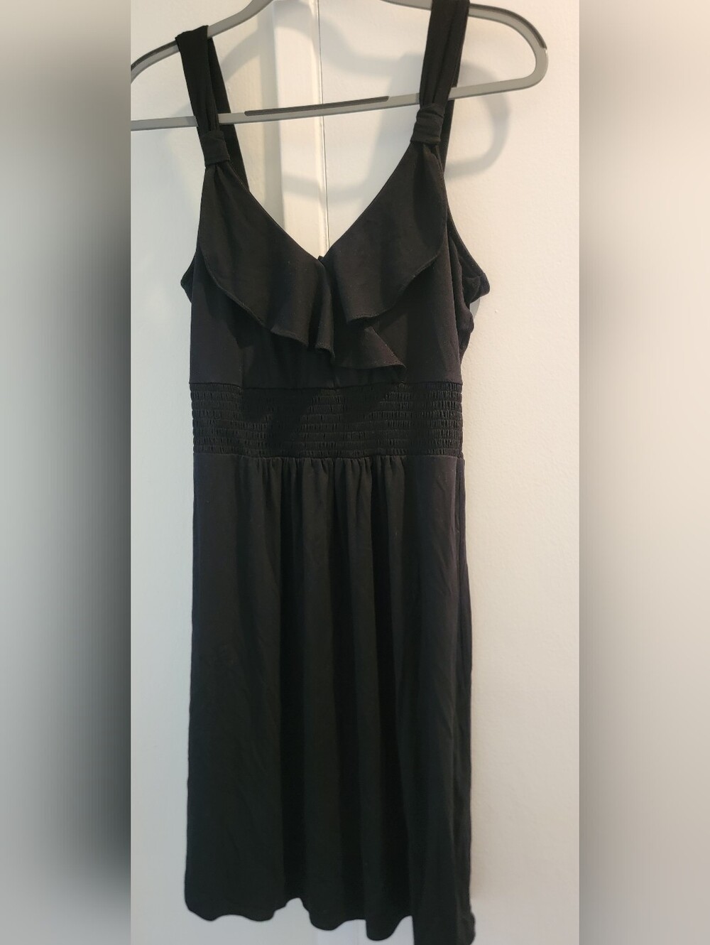 Black Ruffle V-Neck Women's Dress M